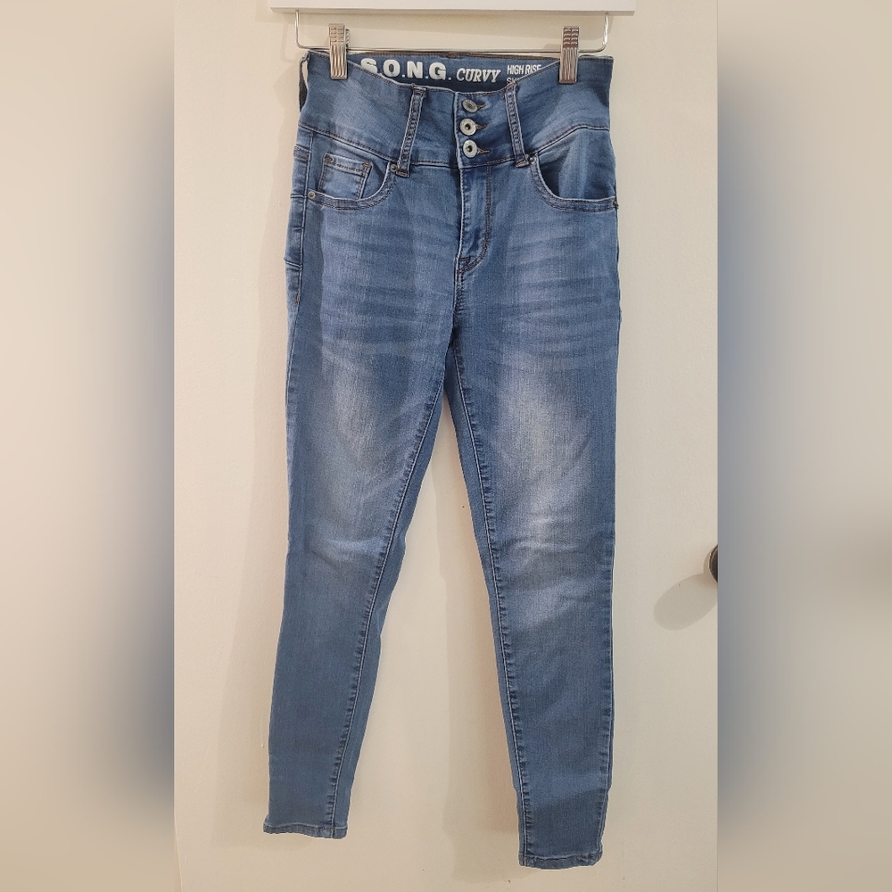 Women's Blue Jeans